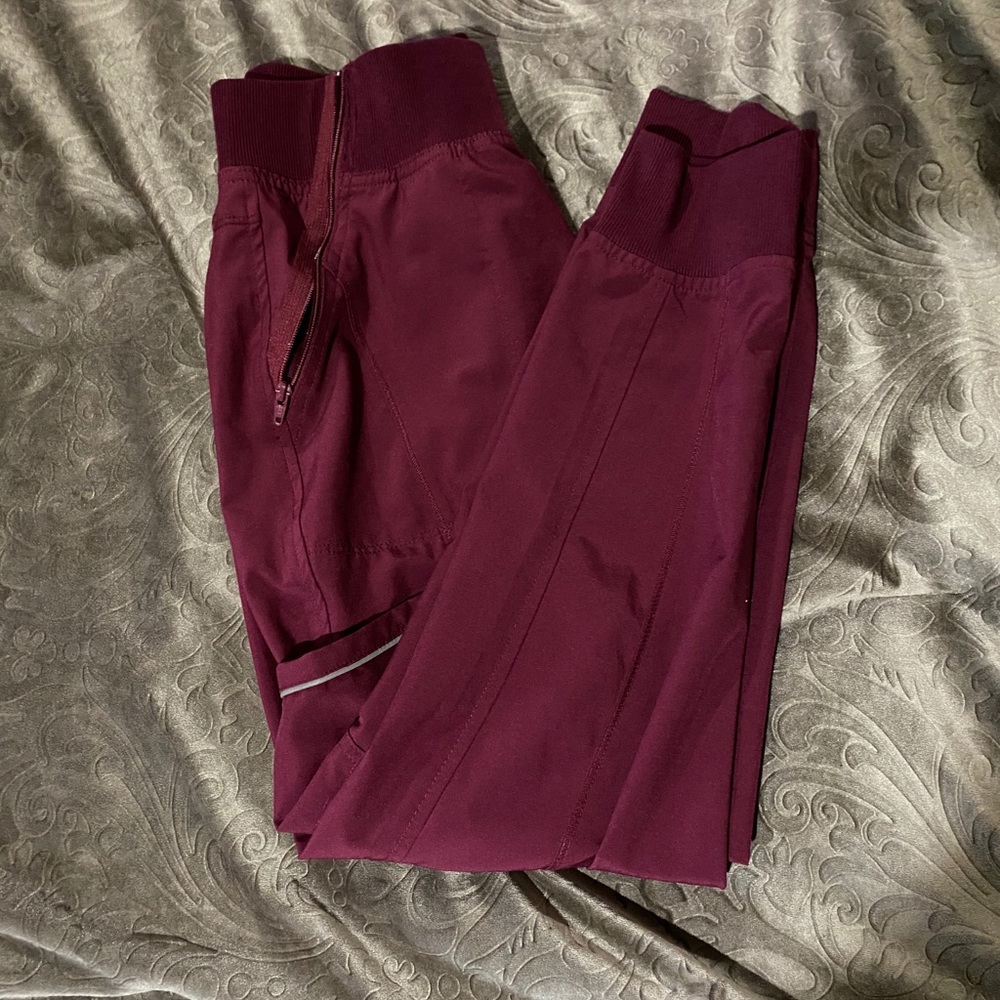 SCRUBS- WINE COLORED CROPPED SCRUB PANTS